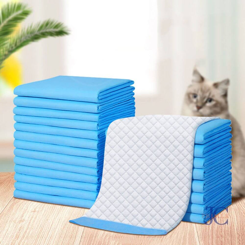 Manta super absorvente higiênico para cães e gatos.